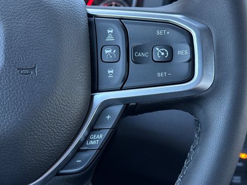 New 2026 RAM 3500 Big Horn AWD/4WD image 28