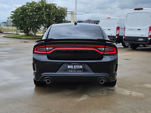Used 2022 Dodge Charger GT RWD image 5