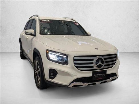 Certified 2025 Mercedes-Benz GLB 250 4MATIC image 3