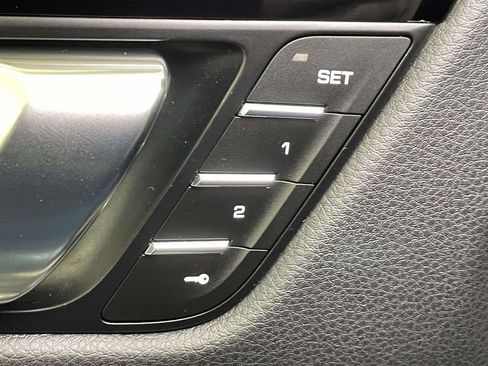 Used 2024 Porsche Macan S image 37