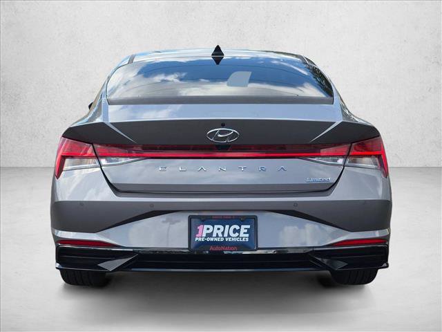 Used 2023 Hyundai Elantra Limited FWD image 7
