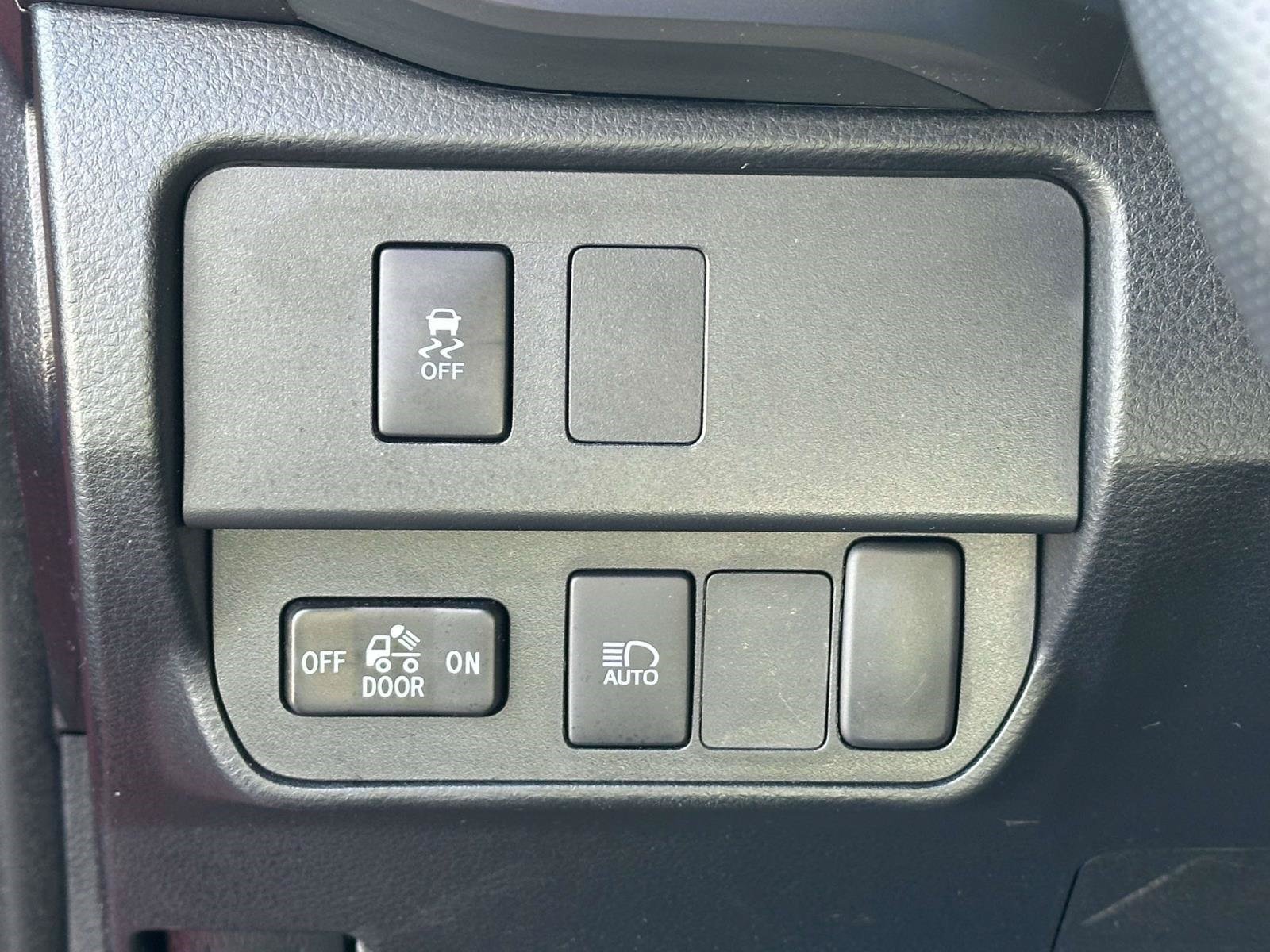 Used 2023 Toyota Tacoma SR5 RWD image 20