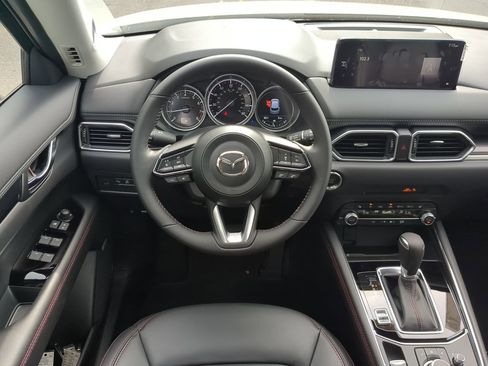 New 2025 MAZDA CX-5 Carbon Edition image 16