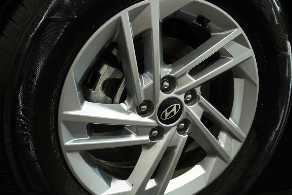 Certified 2026 Hyundai Tucson SE AWD/4WD image 10