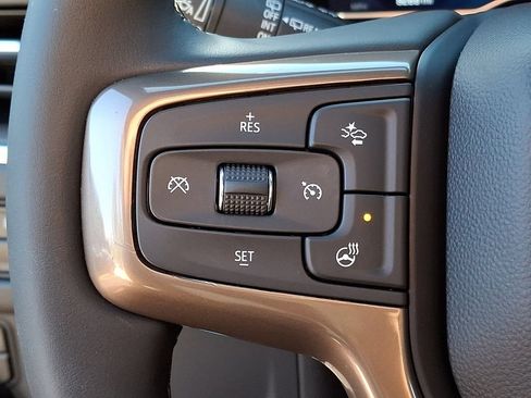 Used 2023 Chevrolet Tahoe High Country AWD/4WD image 18