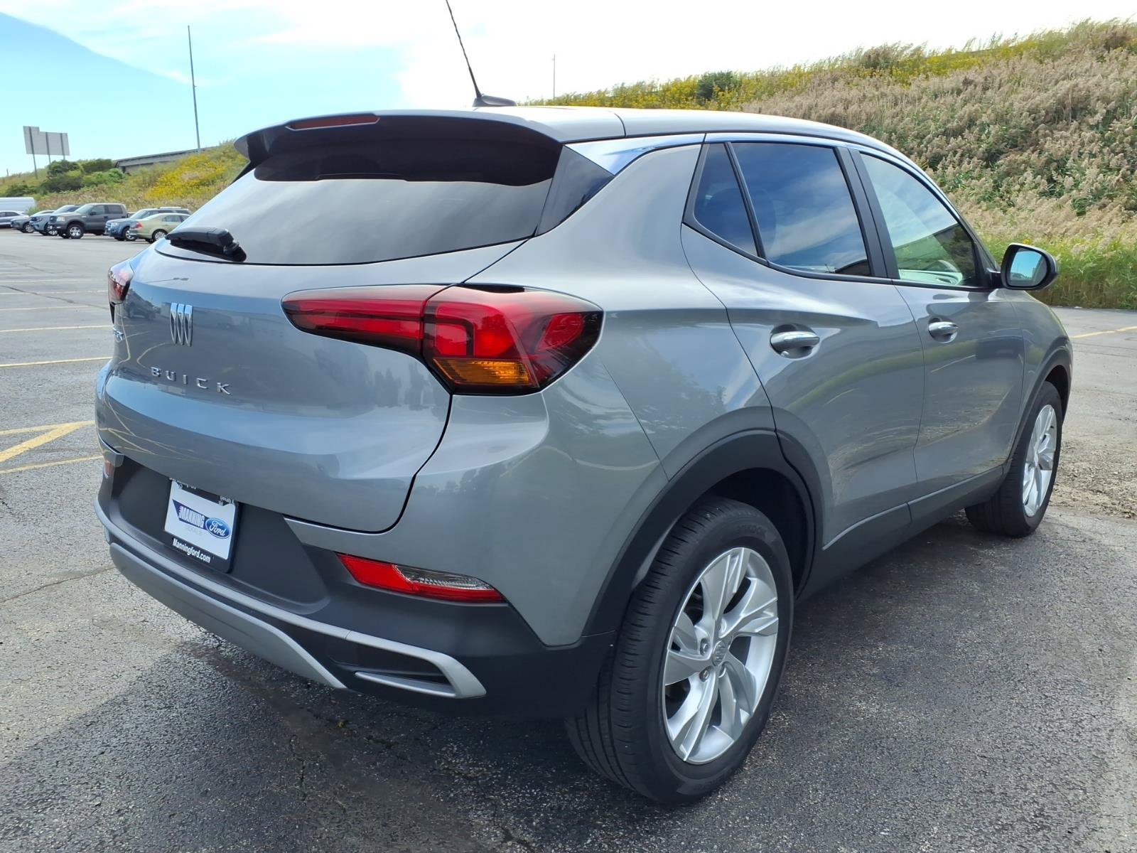 Used 2024 Buick Encore GX Preferred FWD image 8