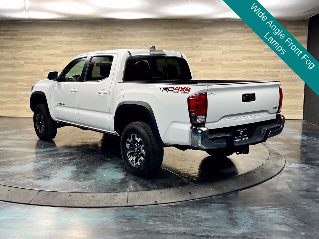 Used 2017 Toyota Tacoma TRD Off-Road w/ Tow Package (A/T) AWD/4WD image 17