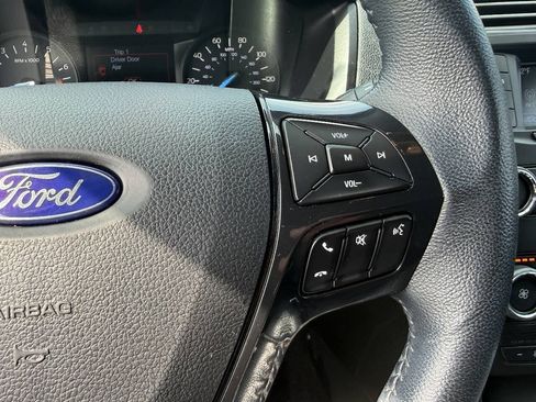 Used 2019 Ford Explorer XLT w/ Class III Trailer Tow Package FWD image 15