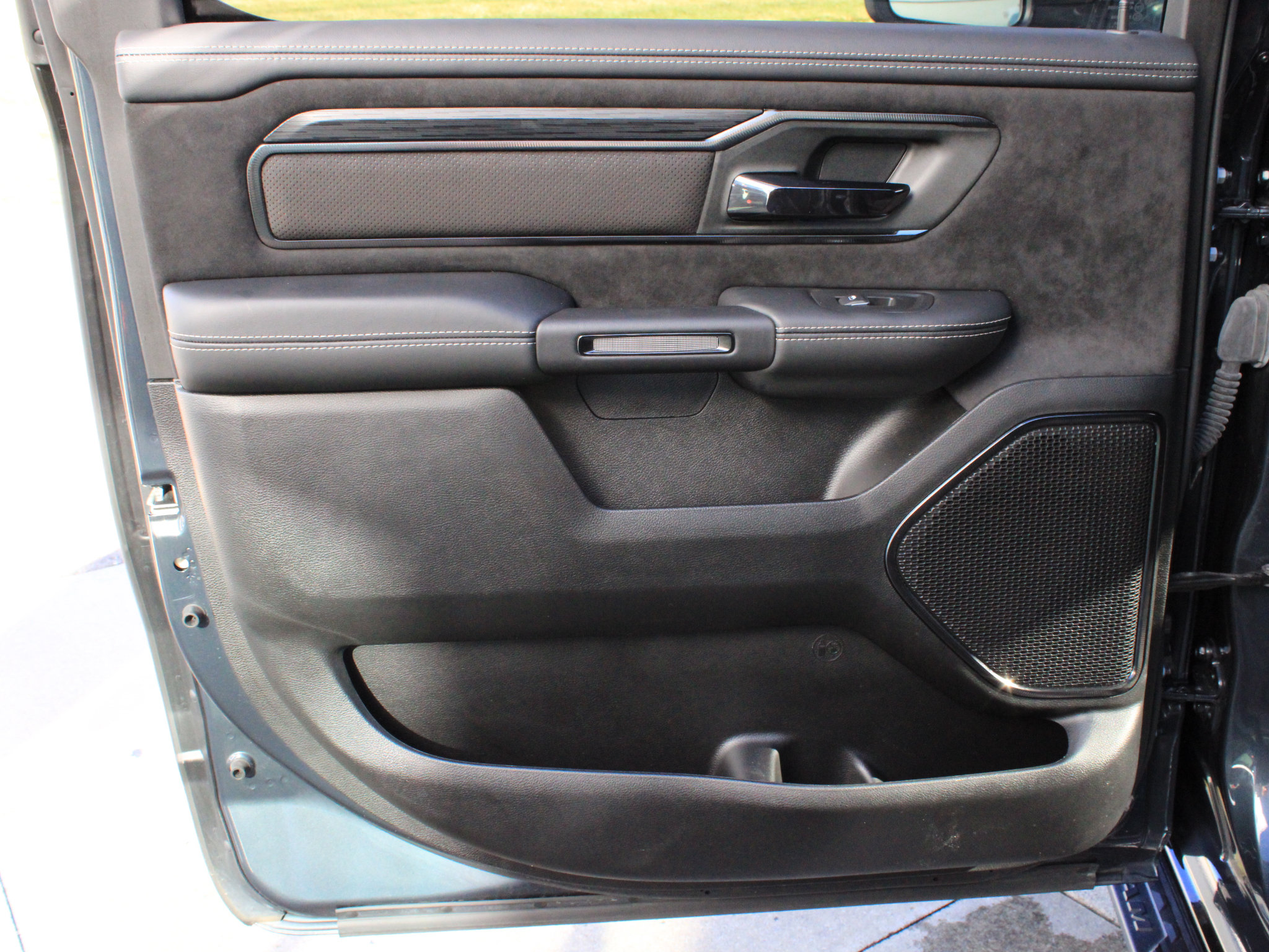 Used 2025 RAM 1500 RHO w/ Bed Utility Group AWD/4WD image 32