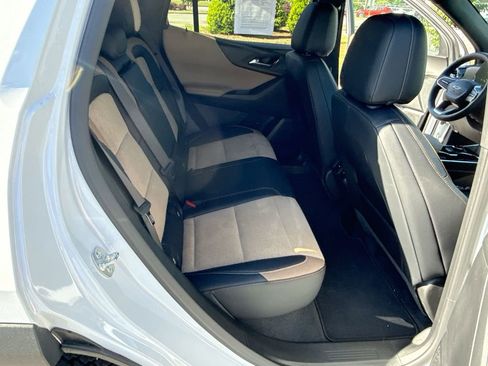 Certified 2026 Chevrolet Equinox ACTIV w/ Convenience Package III AWD/4WD image 20