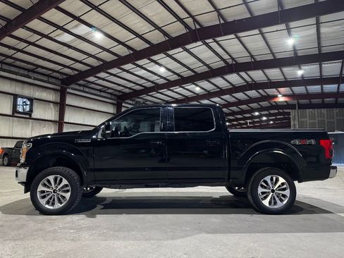 Used 2018 Ford F150 Lariat w/ Equipment Group 501A Mid AWD/4WD image 8