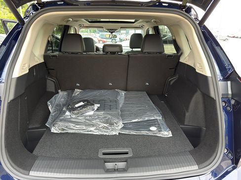 New 2026 Nissan Rogue SV w/ SV Premium Package image 36