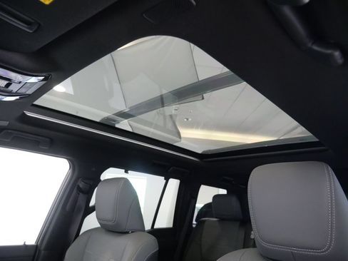 Certified 2026 Lexus GX 550 w/ Accessory Package (2T) AWD/4WD image 29