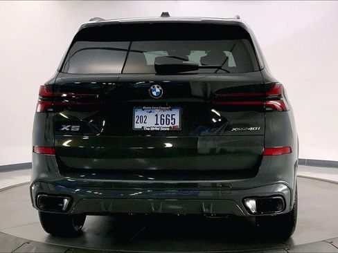 New 2026 BMW X5 xDrive40i w/ M Sport Package image 3
