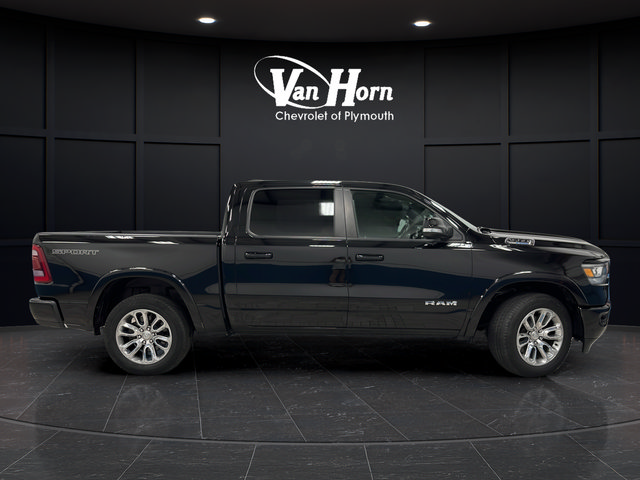 Used 2022 RAM 1500 Laramie w/ Sport Appearance Package AWD/4WD image 8
