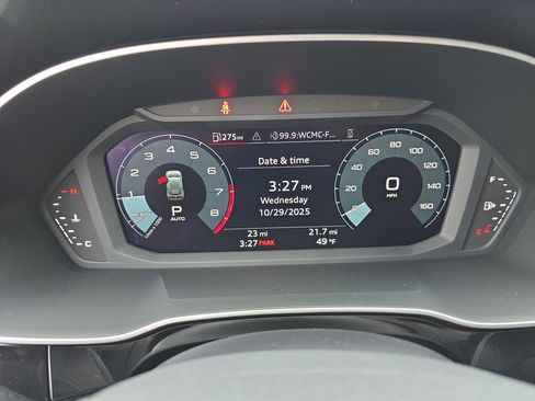 New 2025 Audi Q3 2.0T Premium image 19