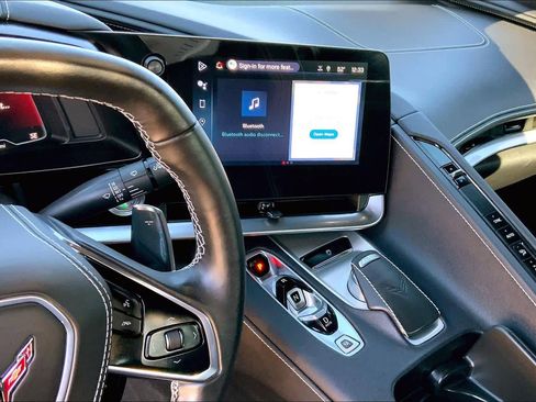 Used 2025 Chevrolet Corvette Stingray Coupe w/ 1LT image 5