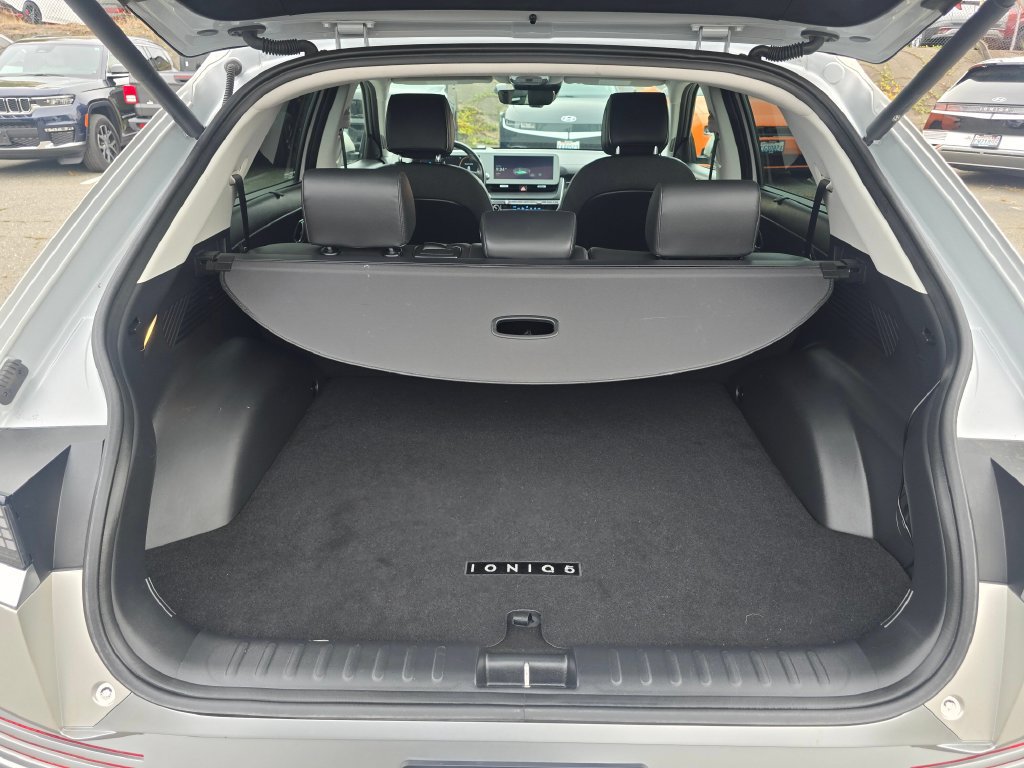 Used 2023 Hyundai Ioniq 5 Limited AWD/4WD image 14