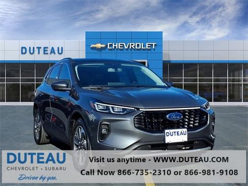 Used 2024 Ford Escape Platinum w/ Premium Technology Package image 1