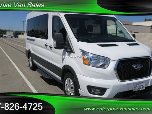 Used 2022 Ford Transit 350 XLT RWD image 3