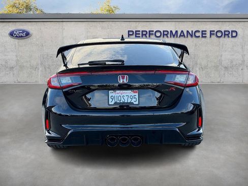 Used 2025 Honda Civic Type R image 10