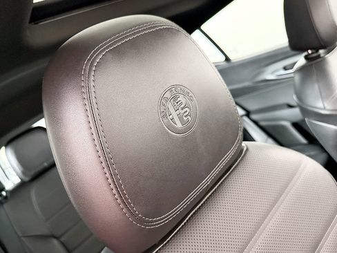 Used 2024 Alfa Romeo Tonale Ti AWD/4WD image 49