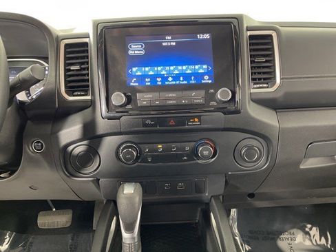 Used 2024 Nissan Frontier SV image 20