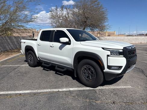 Used 2025 Nissan Frontier Pro-X w/ Pro Convenience Package image 4