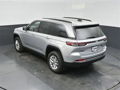 New 2025 Jeep Grand Cherokee Laredo X w/ Luxury Tech Group I image 31