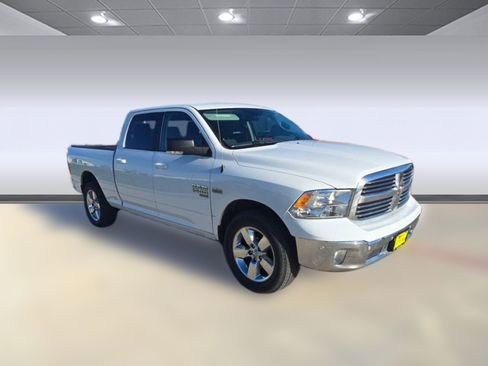 Used 2019 RAM 1500 Big Horn image 7