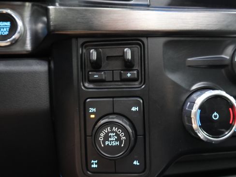 Used 2024 Ford F350 Lariat w/ Lariat Ultimate Package AWD/4WD image 49