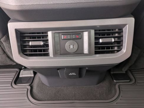 New 2026 Ford F250 Lariat w/ Chrome Package AWD/4WD image 14