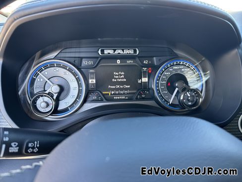 Used 2020 RAM 1500 Limited image 32