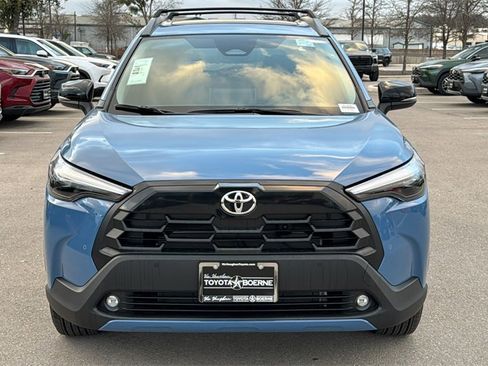 New 2026 Toyota Corolla Cross XLE image 2