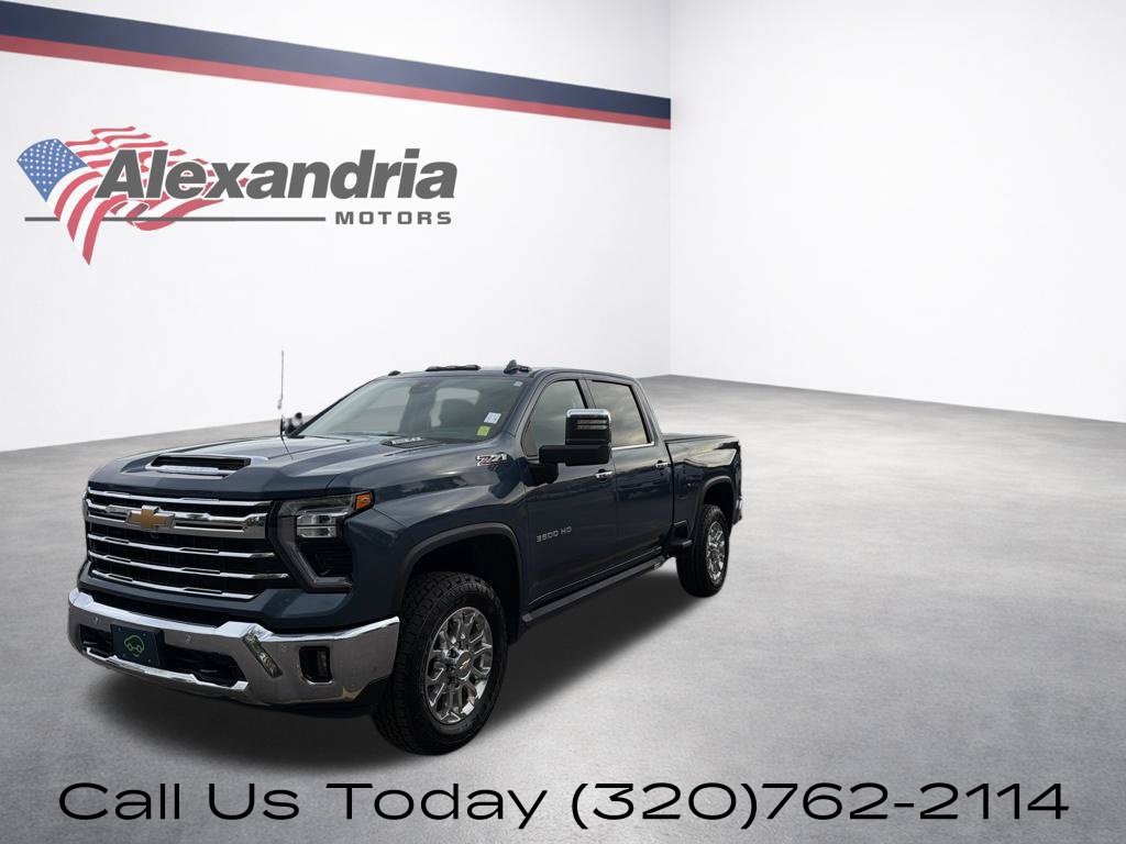 Used 2024 Chevrolet Silverado 3500 LTZ w/ LTZ Plus Package AWD/4WD 360° Tour
