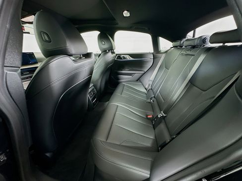 Used 2025 BMW i4 eDrive40 image 29