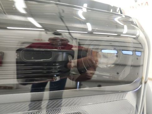 Certified 2025 Toyota Tacoma Limited image 14