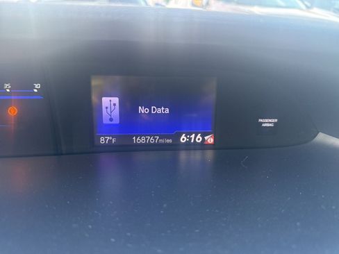 Used 2015 Honda Civic LX image 3