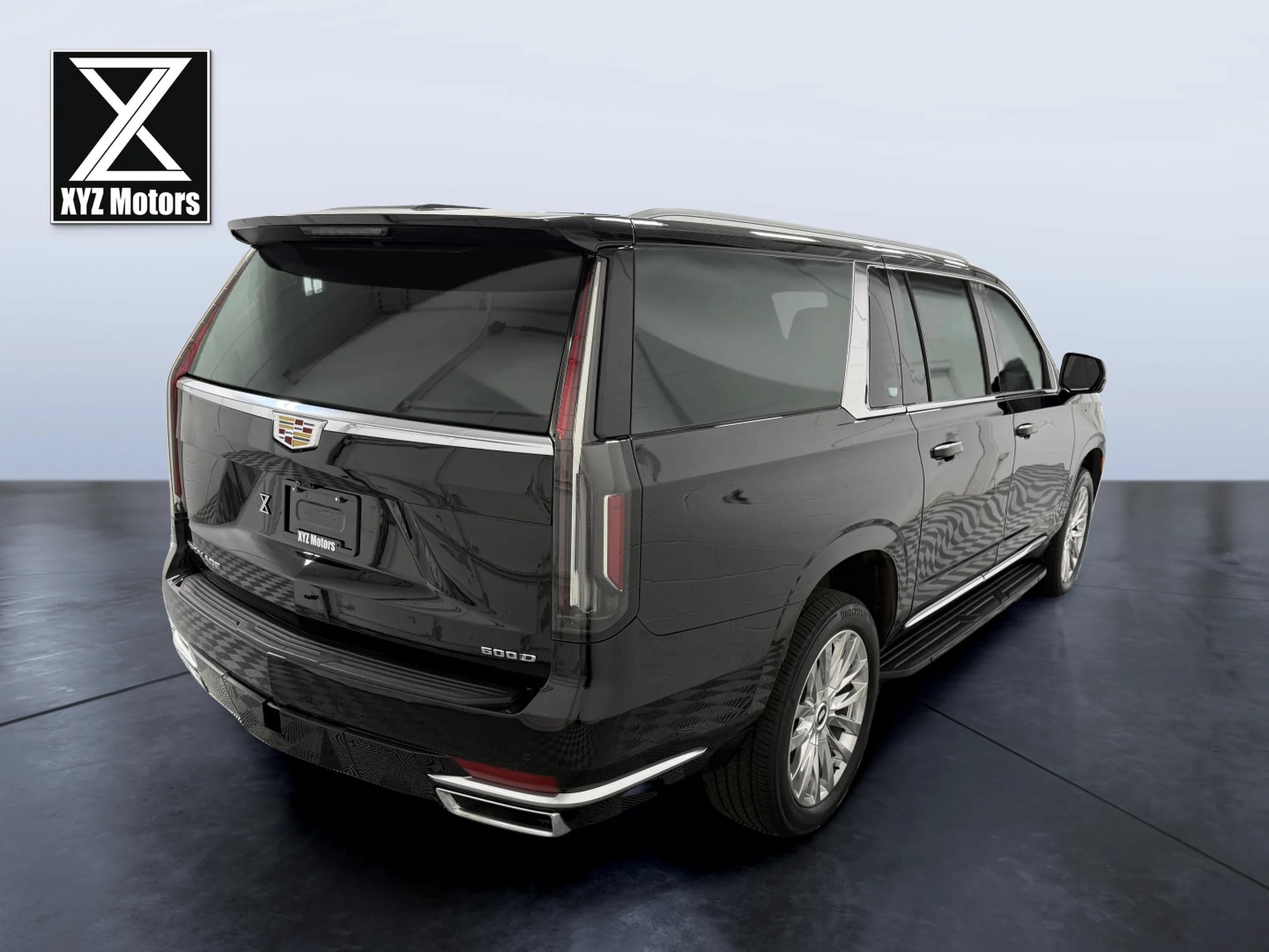 Used 2023 Cadillac Escalade ESV Premium Luxury AWD/4WD image 6