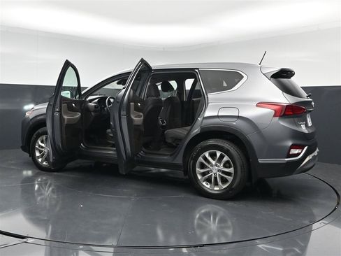 Used 2020 Hyundai Santa Fe SE AWD/4WD image 38