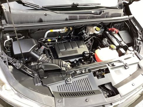 Used 2021 Chevrolet Trax LT w/ Premium Seat Package image 20