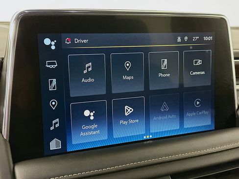 Used 2023 Chevrolet Suburban Premier image 21