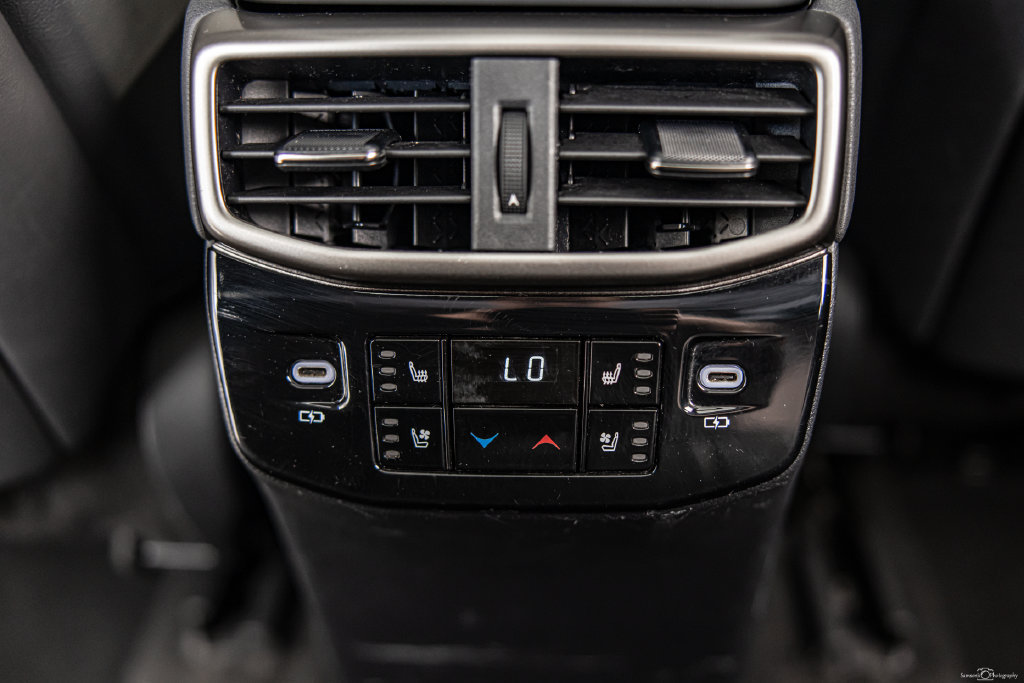 Used 2023 Lexus RX 350 AWD w/ Cold Area Package image 34