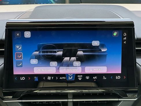New 2026 Lincoln Nautilus Reserve AWD/4WD image 13