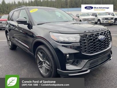 Used 2025 Ford Explorer ST-Line w/ ST-Line Street Pack