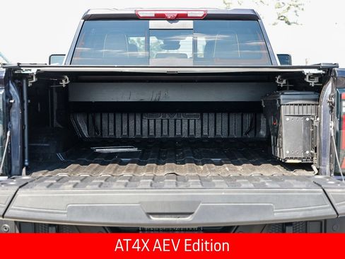 Used 2025 GMC Sierra 2500 AT4X w/ AT4X AEV Edition AWD/4WD image 26