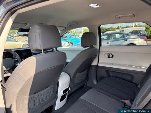 Used 2025 Hyundai Ioniq 5 SE image 39