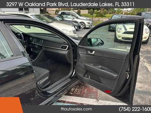 Used 2017 Kia Optima LX FWD image 53