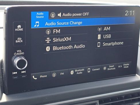 Used 2025 Honda Pilot EX-L image 6