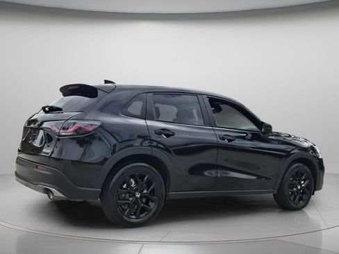 Used 2024 Honda HR-V Sport image 7